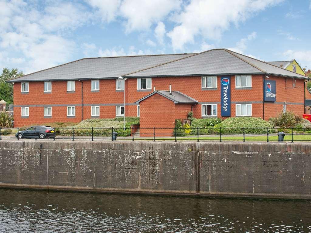 Travelodge Liverpool Docks Exterior foto