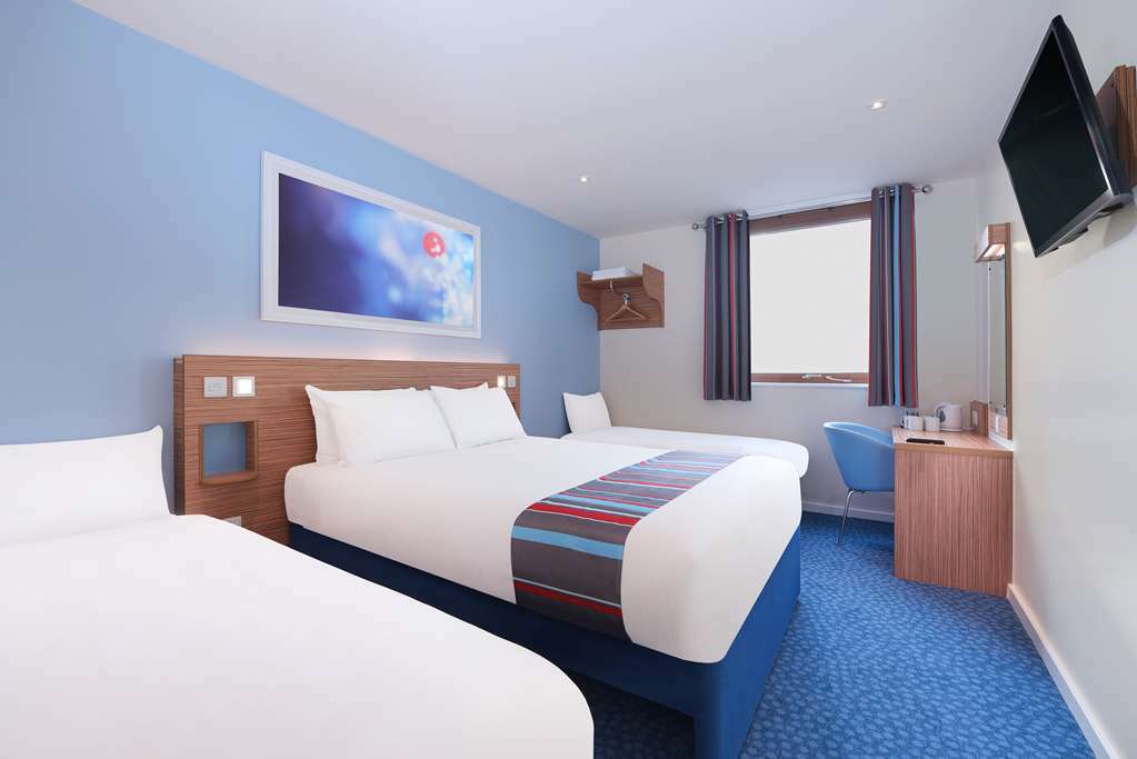 Travelodge Liverpool Docks Quarto foto