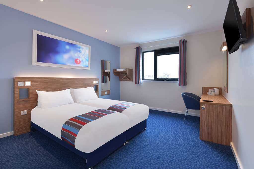 Travelodge Liverpool Docks Quarto foto